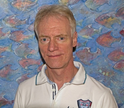 Herr Dr. med. Assenmacher